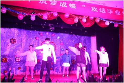 ˵��: C:\Users\Jian\Desktop\��ҵ�����ز�\����ͬѧ��������.png