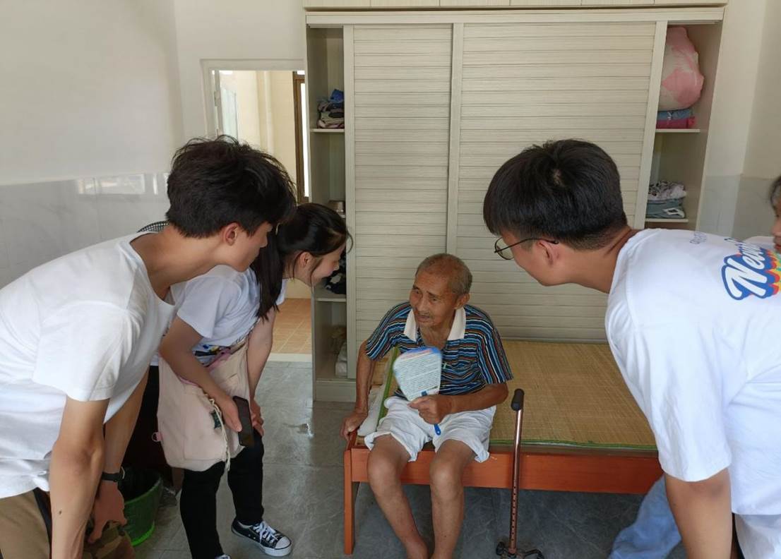 25年，他收养了600名孤儿 - 推荐 - 新湖南